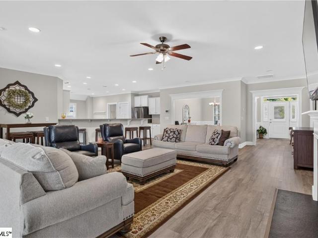 House for sale in The Grove at Pendleton, La France