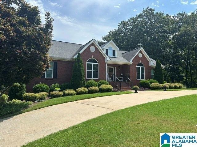 House for sale in Columbiana, Alabama