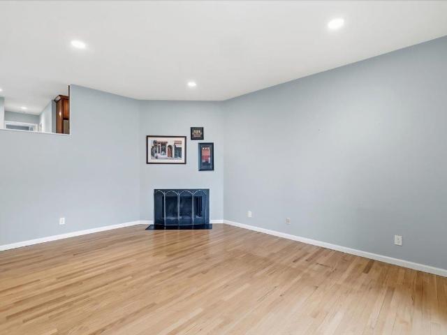 Condo for sale in Hudson, New Jersey