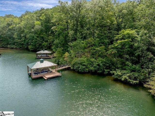 House for sale in Six Mile Run, South Carolina