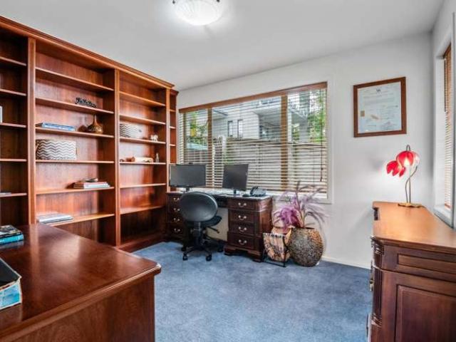 House for sale in Oratia