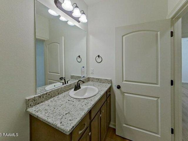 House for rent in Lafayette