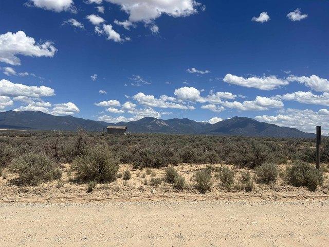 Land for sale in El Prado, New Mexico