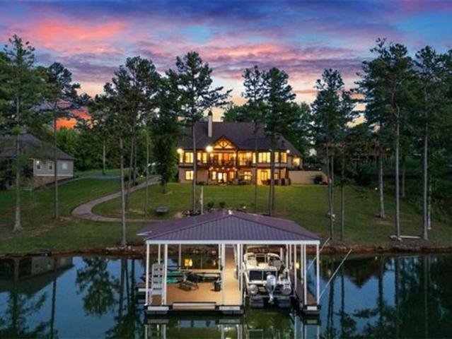 House for sale in Blairsville, Georgia