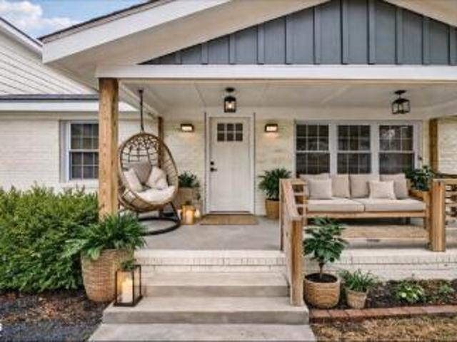 House for sale in Four Oaks, North Carolina