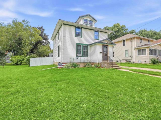 House for sale in Beaver Dam, Wisconsin