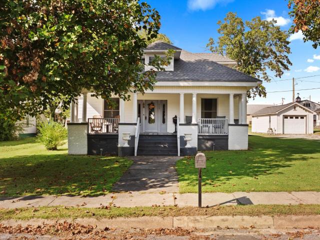 House for sale in Marion, Crittenden County