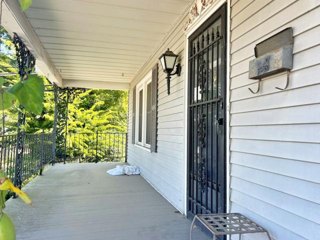 House for sale in Harrisburg, Saline County