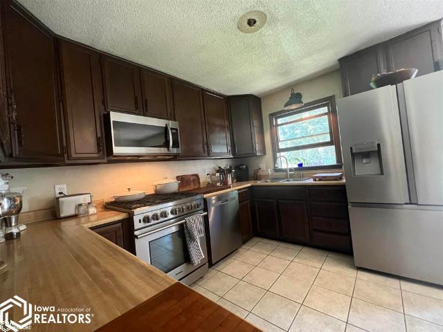 House for sale in West Burlington, Iowa
