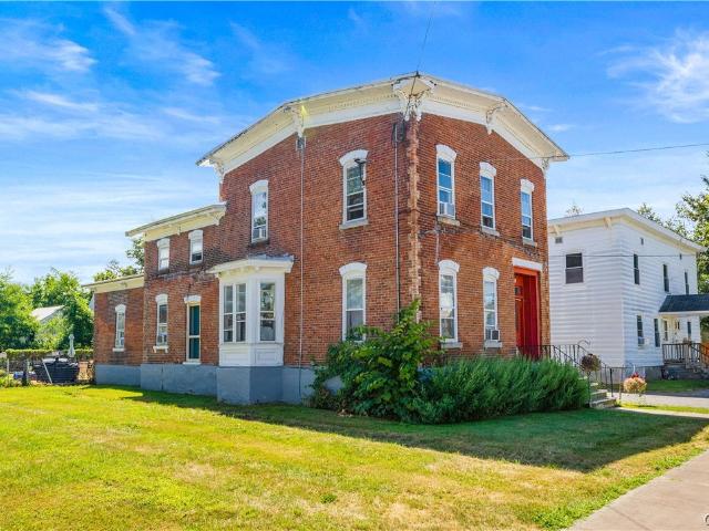 House for sale in Oneida, New York