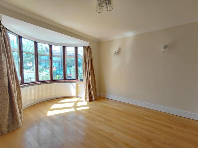 Apartment for rent in West Finchley, Greater London