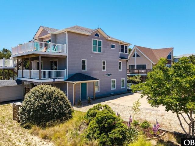 House for sale in Duck, North Carolina
