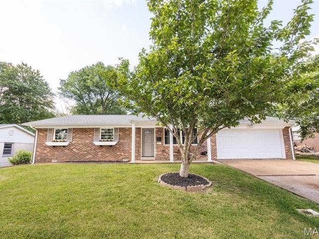 House for sale in Belleville, Illinois