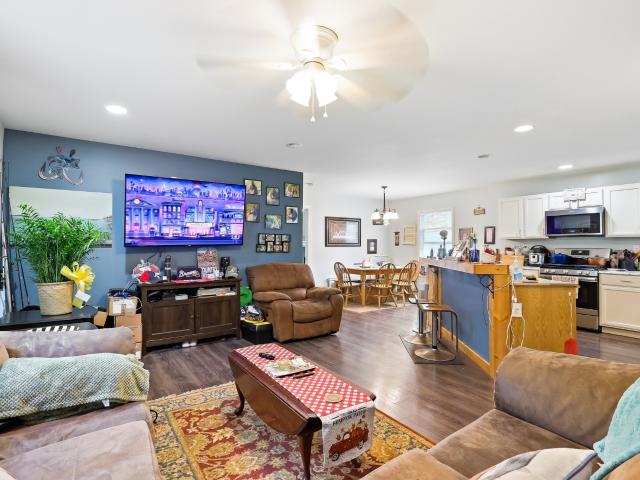 House for sale in Snows Hill, Dowelltown