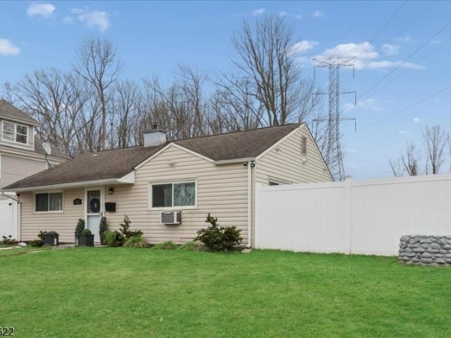 Property for sale in Edison, New Jersey