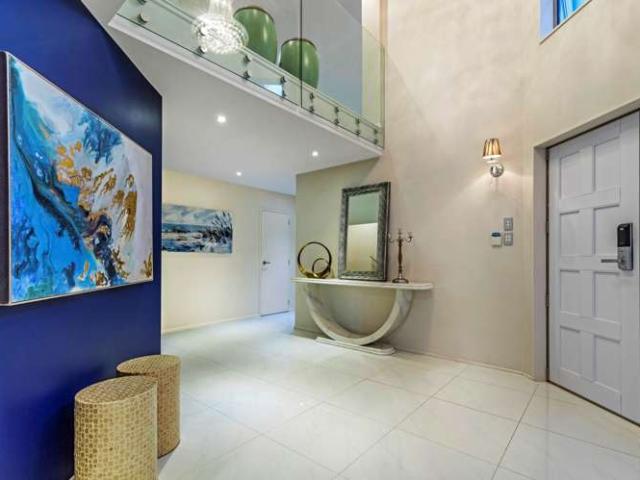 House for sale in Forrest Hill