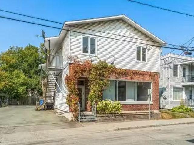 House for sale in Memphrémagog, Quebec
