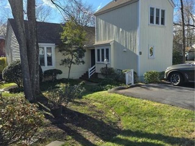 Townhouse for sale in Virginia
