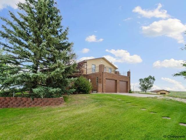 House for sale in Wyoming
