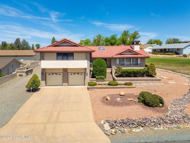 House for sale in Dewey, Arizona