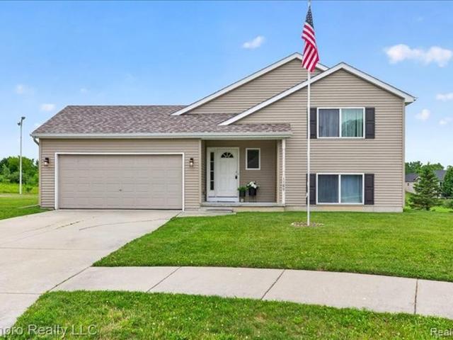House for sale in Davison, Michigan