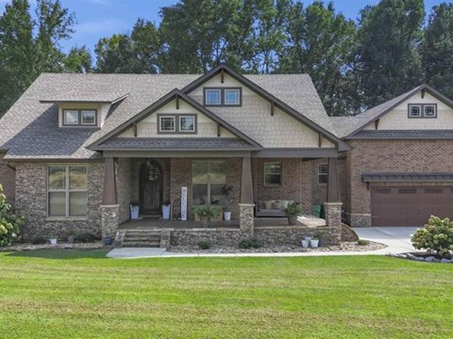 House for sale in Holly Pond, Alabama