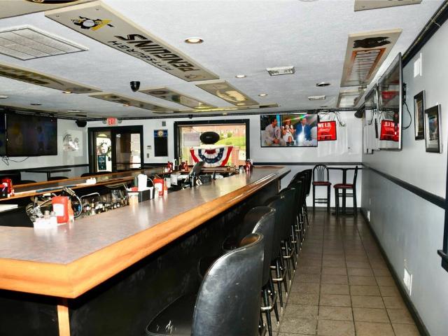 Commercial for sale in Clairton