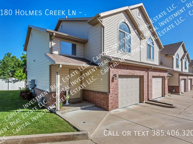 Townhouse for rent in Layton