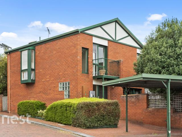 Granny Flat for rent in Hobart, Tasmania