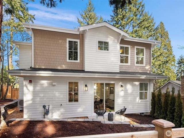 Townhouse for sale in Kirkland, Washington
