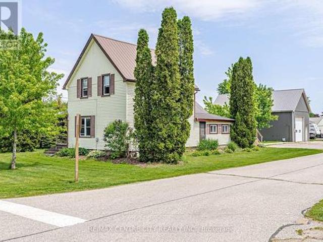 House for sale in Springfield, Ontario