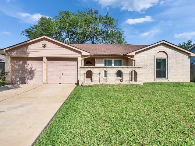 House for sale in Meadows Place, Texas