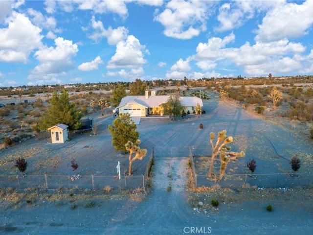 House for sale in Pinon Hills, California