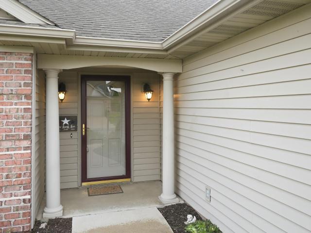Condo for sale in Leo, Indiana