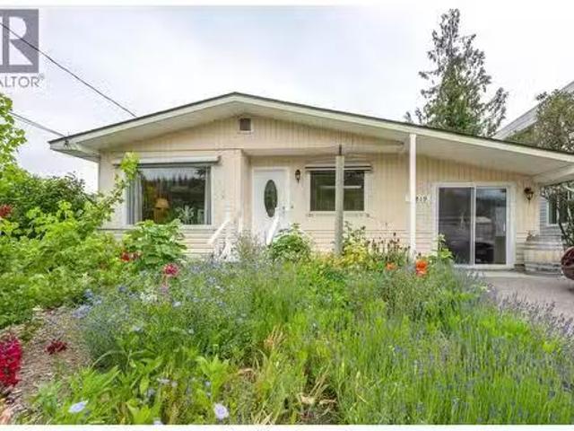 House for sale in Summerland, British Columbia
