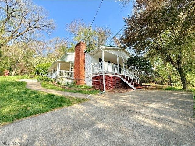 House for sale in Belpre, Ohio