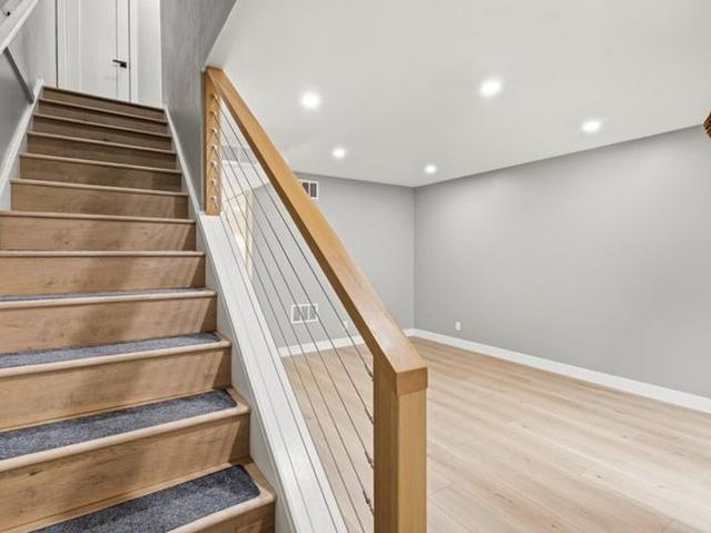 Townhouse for sale in San Mateo, California