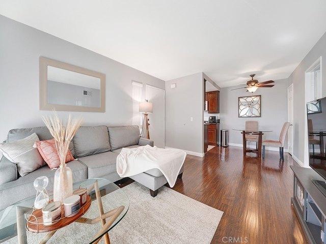 Condo for sale in Tustin, California