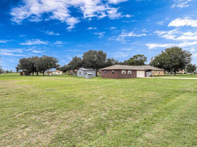 House for sale in Sealy, Texas