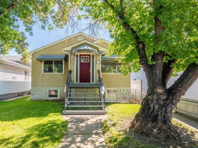 House for sale in Wedgewood, Alberta