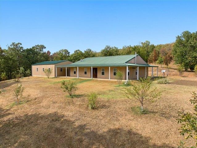 House for sale in Stigler, Haskell County