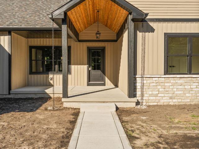 House for sale in De Motte, Jasper County