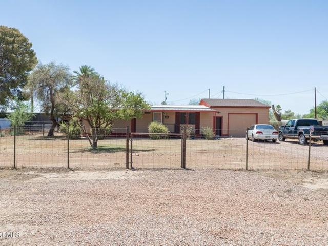 House for sale in Valley Farms, Arizona
