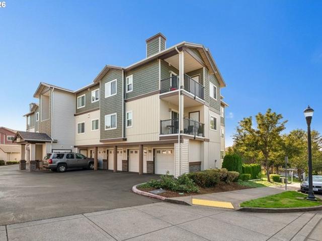 Condo for sale in Oregonia