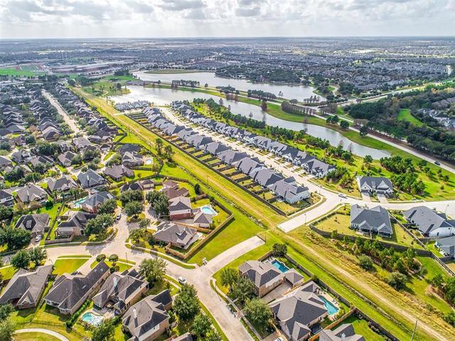 Townhouse for sale in Cypress Townhouse for sale in Cypress