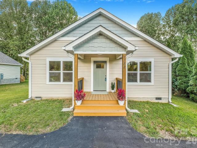 House for sale in Lake Junaluska, Waynesville