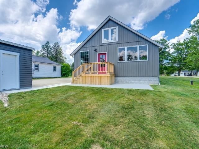 House for sale in Summit, Ohio
