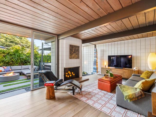 House for sale in Pomeroy West, Santa Clara