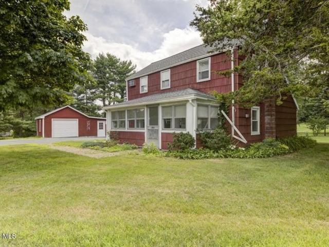 House for sale in South Schodack, New York