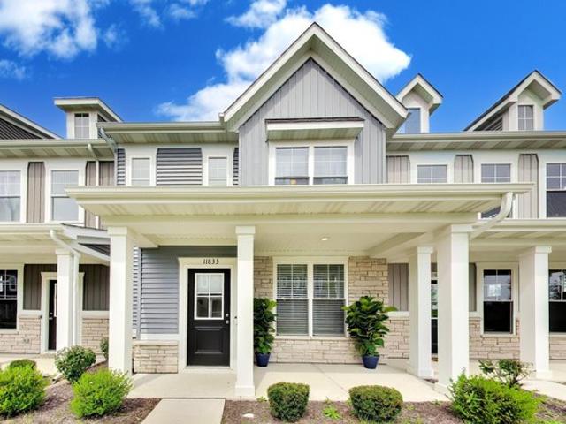 Townhouse for sale in Crown Point, Indiana